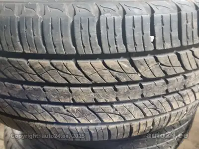 IF U SEE THE AD , TIRES STILL FOR SALE 2 x 285/45/22 KUMHO crugen WINTER tires 85 % tread left Dot20...