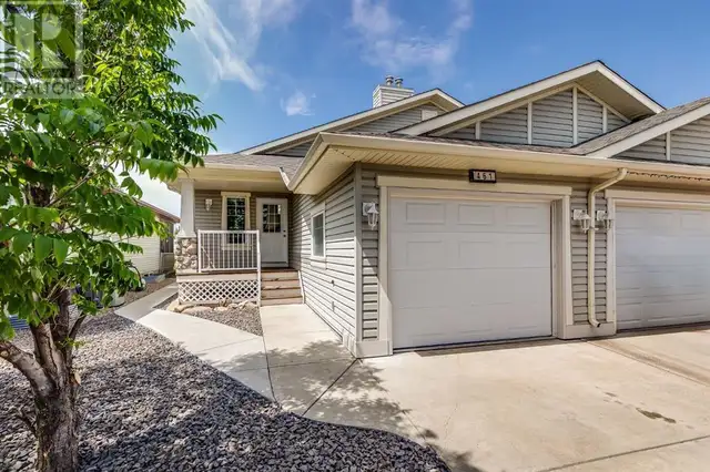 461 Stonegate Way NW Airdrie, Alberta628544117632021221