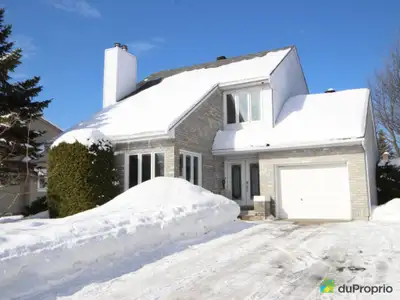 Ste-Thérèse en haut, belle et chaleureuse propriété, rénovée au goût du jour, située dans un croissa...