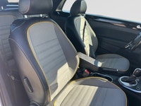 Welcome to Capital GMC! Check out this vehicle's pictures, features, options and specs, and let us k... (image 9)