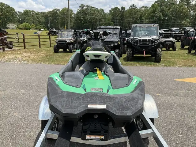 2020 SEADOO SPARK 3UP 900 ACE (FINANCING AVAILABLE) in Personal Watercraft in Strathcona County - Image 6