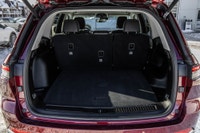 Une inspection en plus de 150 points.. Véhicule vendu avec un rapport d'inspection certifié, un rapp... (image 9)