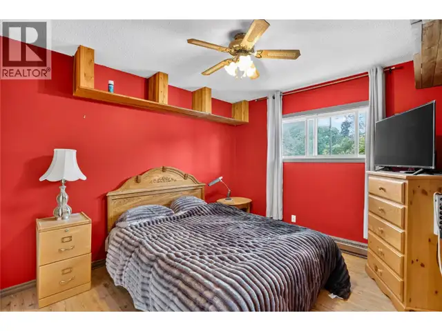 355 & 357 Gwyer Street Penticton, British Columbia in Houses for Sale in Penticton - Image 40