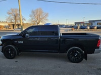 2017 RAM 1500 ST CREWCAB 4X4 NO ACCIDENTS, NO CLAIMS, ONE OWNER TRUCK! QualiTee Motors offers the hi... (image 6)
