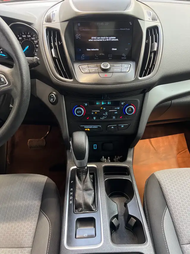2019 Ford escape AWD 1.5l in Cars & Trucks in Lethbridge - Image 11