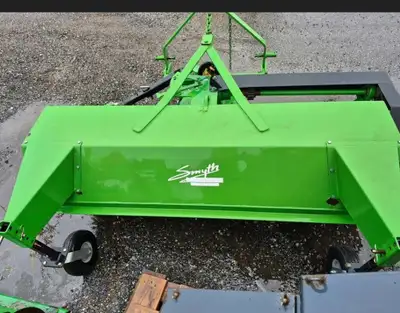 3 pt hitch mount 24in. sweeper 6 ft width New/Used : Used Condition : Good Width : 6 ft ...