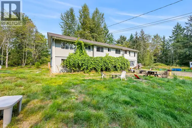 2180 SCHULZ Rd Black Creek, British Columbia in Houses for Sale in Comox / Courtenay / Cumberland - Image 13
