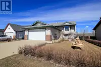 7 Fern Glade Crescent Sylvan Lake, Alberta