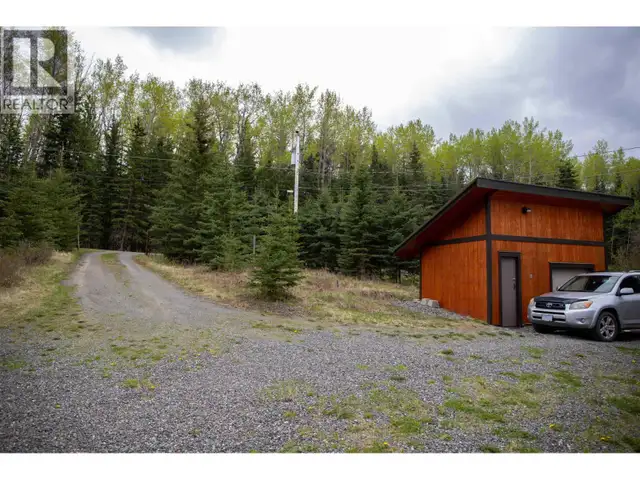 7145 LINCOLN DRIVE Bridge Lake, British Columbia in Houses for Sale in 100 Mile House - Image 39