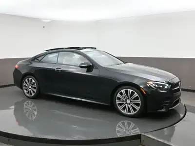 One Owner, Clean Carfax! This is a rare colour combination, Emerald Green with Saddle Brown Interior...