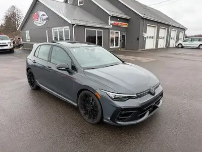 Air Conditioning - Alloy Wheels - 2026 Volkswagen Golf R BLACK EDITION JUST LIKE NEW ???? $206 Weekl...