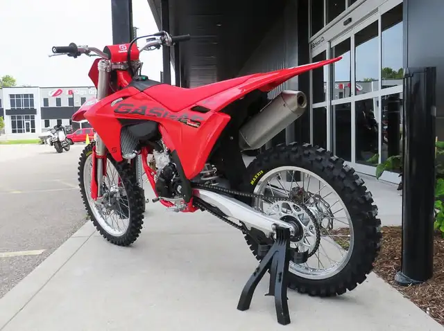 2025 GASGAS MC 250F in Dirt Bikes & Motocross in Cambridge - Image 6