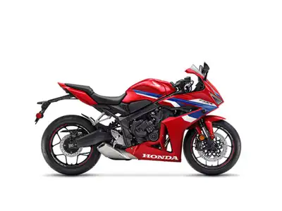 INCOMING UNIT, RESERVE IT TODAY! PRICE PLUS HST & LIC & FUEL ONLY! Welcome to Serpa Motor Sports Pow...