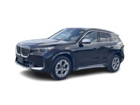 2024 BMW X1 xDrive28i Black Sapphire Metallic *** PREMIUM ESSENTIAL *** *** X LINE *** *** LOW MILEA... (image 8)