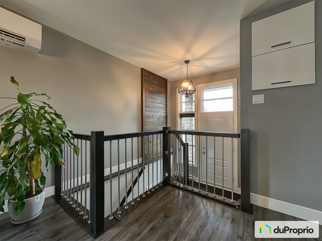 $339,500 - Semi-detached for sale in St-Bernard — photo 2