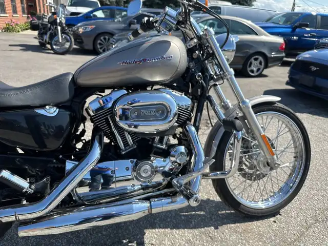 2007 Harley-Davidson Sportster ~ SPORTSTER XL1200 CUSTOM ~ COOL  in Street, Cruisers & Choppers in City of Toronto - Image 28