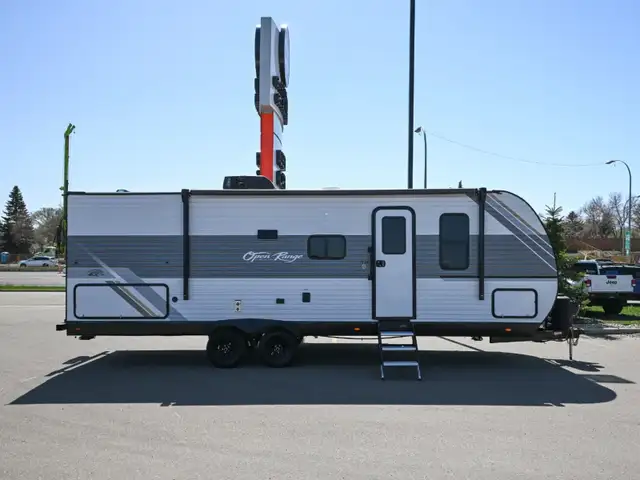 2025 Open Range Conventional 26BHSW in Travel Trailers & Campers in St. Albert - Image 8