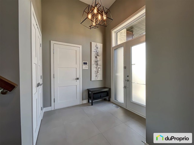 $975,000 - 2 Storey for sale in St-Paul — photo 3