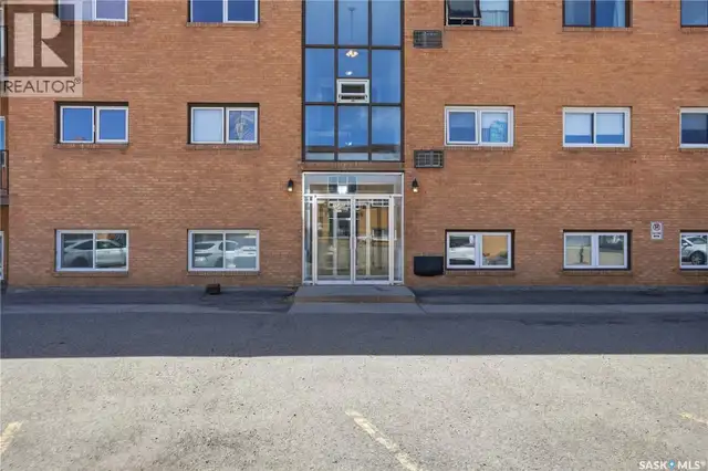 1 4341 Rae STREET Regina, Saskatchewan in Condos for Sale in Regina - Image 4