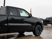 Welcome to Barrie Dodge Chrysler Jeep. 3.55 REAR AXLE RATIO,TIRES: 275/55R20 OWL ALL-SEASON (STD),BL... (image 9)