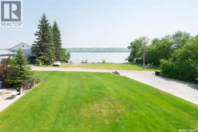 49 Taylor STREET Katepwa Beach, Saskatchewan in Houses for Sale in Regina - Image 38