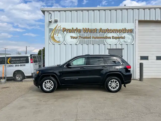 2018 Jeep Grand Cherokee Laredo AWD | Command Start | Reverse Ca548407680508241927