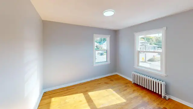 BRIGHT & SPACIOUS TWO BEDROOM APARTMENT IN WEST END HALIFAX!!! in Long Term Rentals in City of Halifax - Image 9
