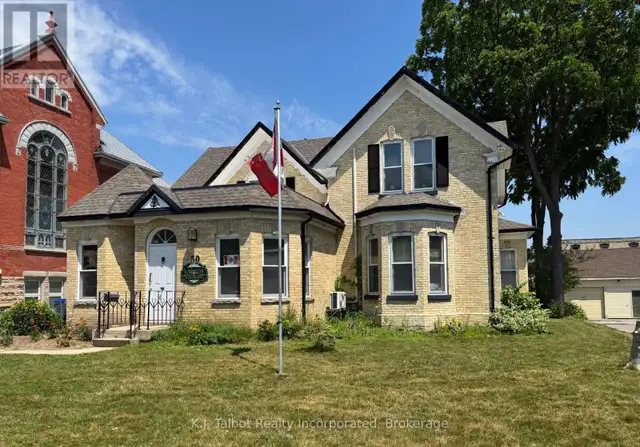 50 NORTH STREET N Goderich (Goderich (Town)), Ontario in Commercial & Office Space for Sale in Grand Bend - Image 3