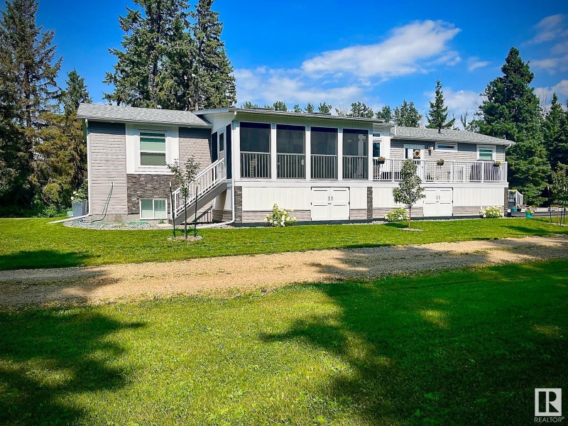 465053A RR245 Rural Wetaskiwin County, Alberta Houses for Sale