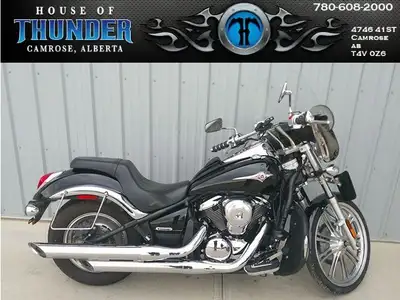 Turn heads and own the road with this sleek and powerful 2008 Kawasaki Vulcan 900 Custom. With its a...