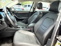Double L Motors Ltd. FOR SALE: 2019 Volkswagen Jetta Execline Luxury Meets Performance in This Fully... (image 9)