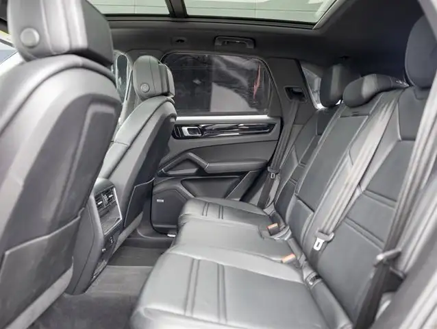 2021 Porsche Cayenne Base5783111131575193619