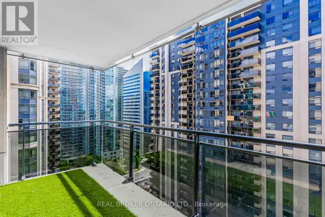 2011 - 153 BEECROFT ROAD Toronto (Lansing-Westgate), Ontario in Long Term Rentals in City of Toronto - Image 18