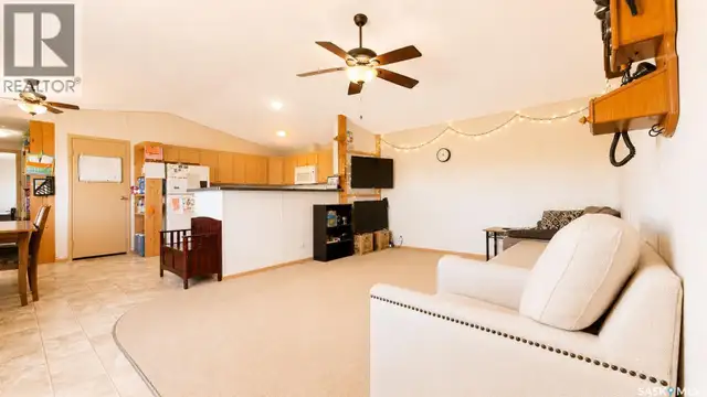 RM of Sarnia Acreage Farmland Sarnia Rm No. 221, Saskatchewan in Houses for Sale in Moose Jaw - Image 9