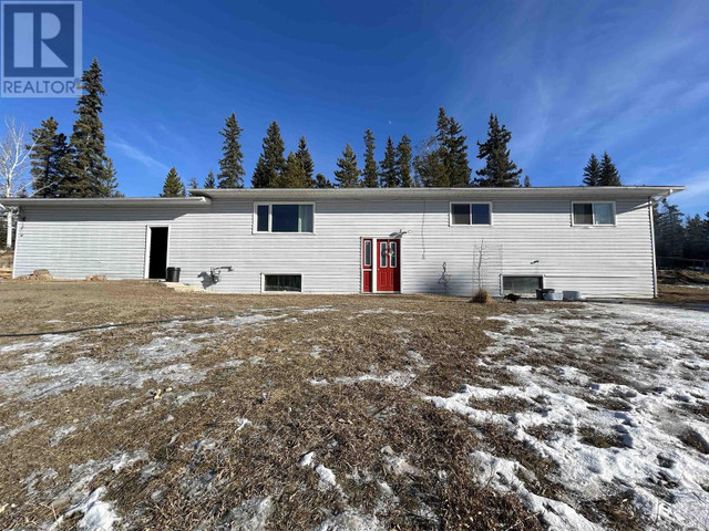 9212 POLLON AVENUE Hudsons Hope, British Columbia in Houses for Sale in Dawson Creek - Image 3