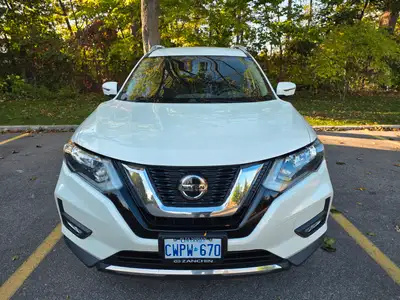 2020 Nissan Rogue SV for sale (113,400km) No Accidents / Service records on Carfax 2.5L CVT, All Whe...