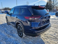 Command the road in this powerful, versatile 2024 Nissan Rogue AWD SV, delivering superior efficienc... (image 6)