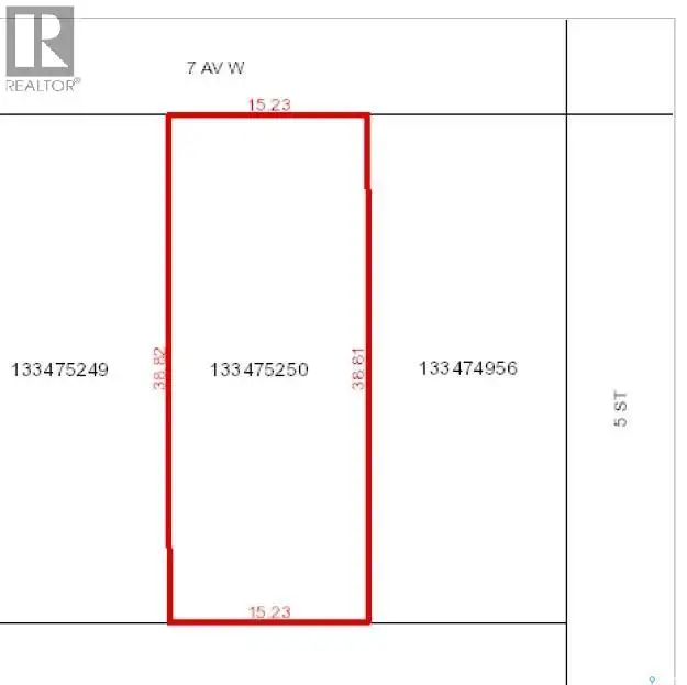 602 7th AVENUE W Nipawin, Saskatchewan in Land for Sale in Nipawin - Image 2