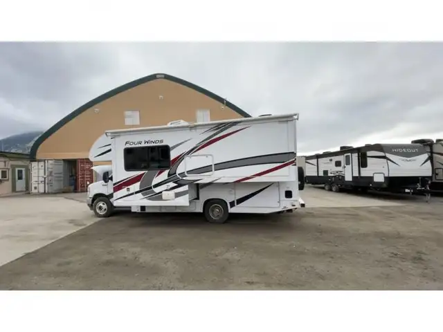 2023 Thor Motor Coach Four Winds 24F in RVs & Motorhomes in Kamloops - Image 6