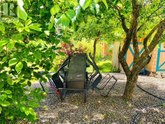 6681 BARNETT ROAD 100 Mile House, British Columbia in Houses for Sale in 100 Mile House - Image 31