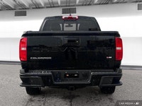 Conquer any terrain with this robust 2022 Chevrolet Colorado Crew Cab 4WD Z71. Boasting a powerful 3... (image 4)