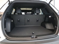 2026 Chevrolet Equinox ... Engine: Turbocharged Gas I4 1.5L/ L/100Km City: 9.6 L/100Km Hwy: 8.1 Safe... (image 8)