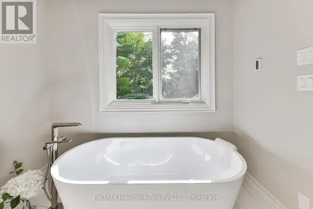 1310 DUNCAN ROAD Oakville (MO Morrison), Ontario in Long Term Rentals in Oakville / Halton Region - Image 27