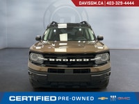 The 2022 Ford Bronco Sport Outer Banks 4x4 blends rugged adventure capability with premium comfort a... (image 1)