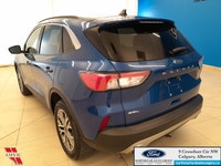 Power Liftgate, Park Assist, Heated Steering Wheel, Heated Seats, Aluminum Wheels! Ask us how you ca... (image 6)
