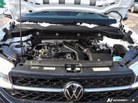 Come see this 2024 Volkswagen Taos Comfortline Black Edition before it's too late! *This Volkswagen... (image 9)