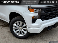 Meet the new 2025 Chevrolet Silverado 1500 Custom Crew Cab Short Box 4-Wheel Drive, a robust 4x4 tru... (image 1)