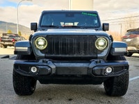 2024 Jeep Gladiator Nighthawk | No Accidents | One Owner | Heated Seats | Back up Camera | Heated St... (image 3)