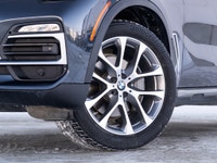 CARGET AUTOMOTIVE is thrilled to offer this 2019 BMW X5 Xdrive40i, a luxury midsize SUV powered by a... (image 2)
