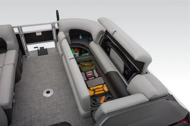 2026 Sun Tracker SportFish 22 XP3 TRITOON-ponton boat in Powerboats & Motorboats in Vernon - Image 14